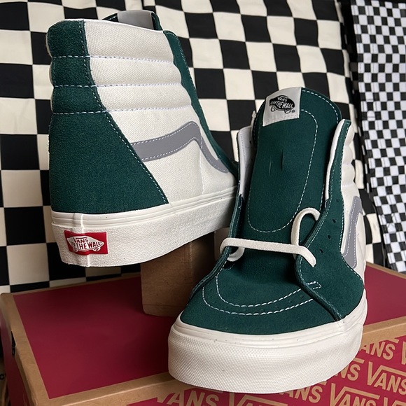 Vans Men’s Sk8-Hi Retro Sport Bistro Green Men’s sneakers - Picture 10 of 16